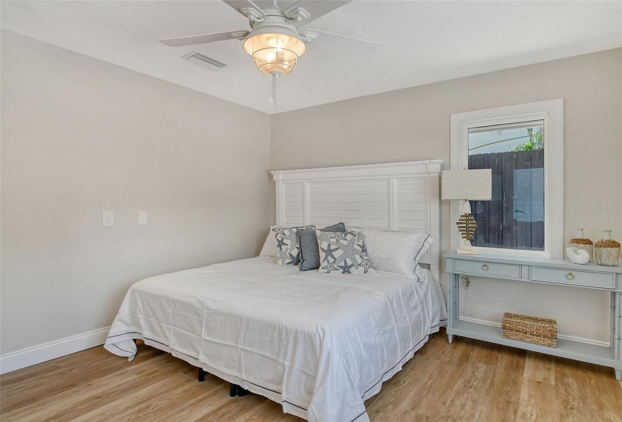 4852 Featherbed Lane, Sarasota, FL 34242 Photo