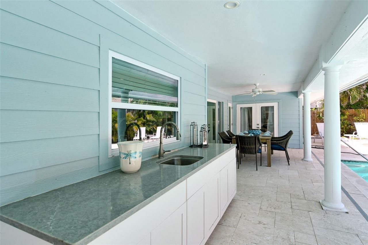 4852 Featherbed Lane, Sarasota, FL 34242 Photo