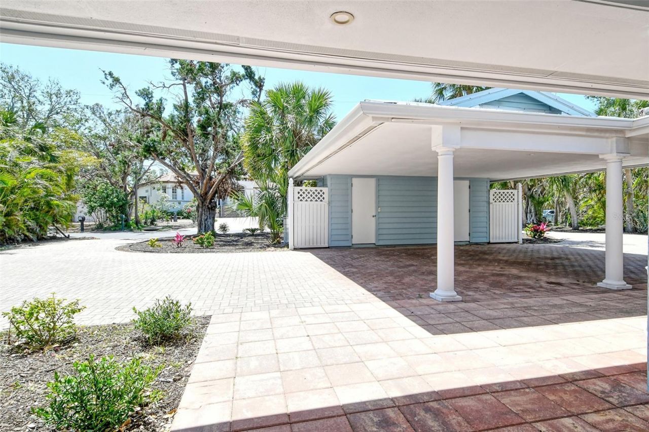 4852 Featherbed Lane, Sarasota, FL 34242 Photo