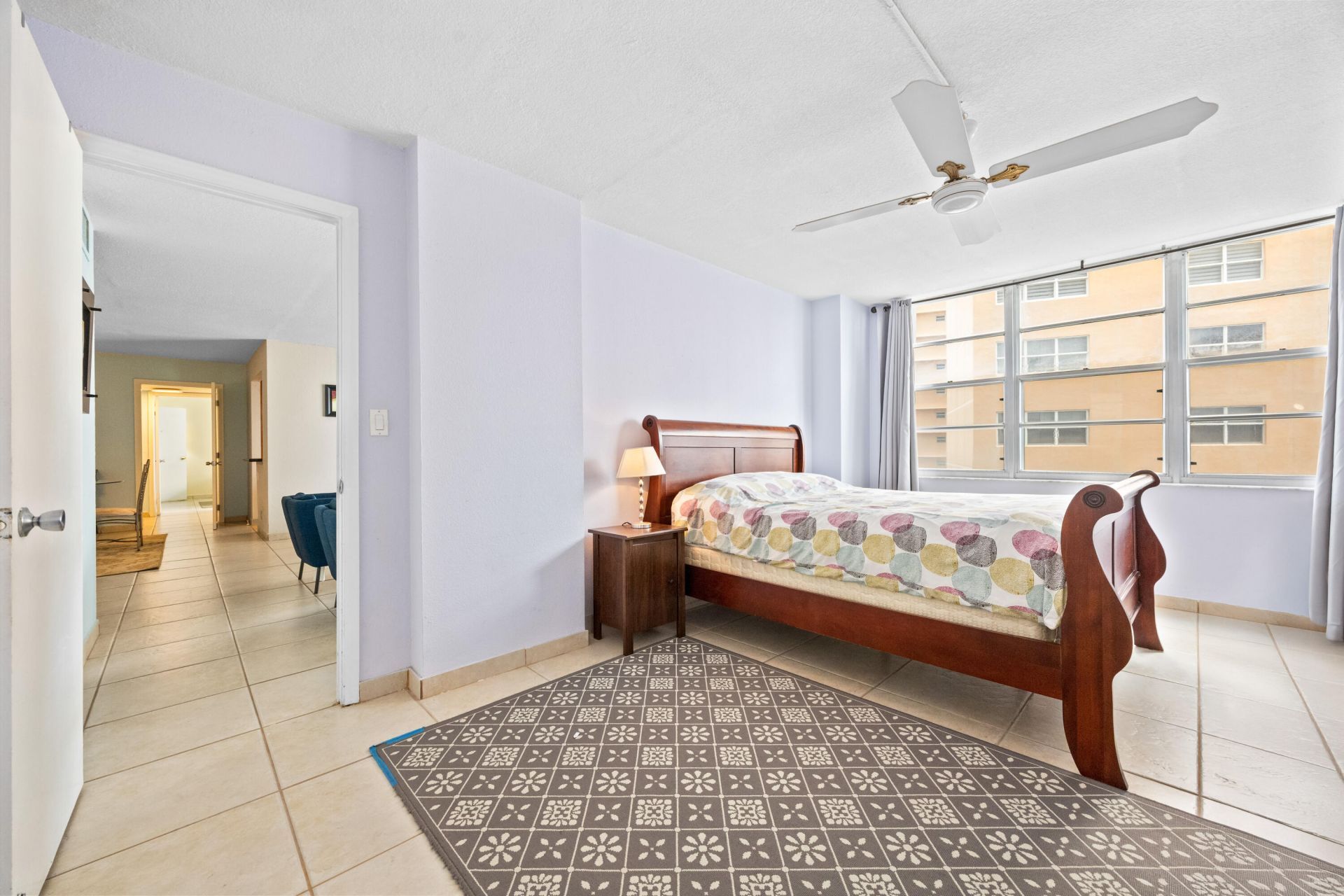 137 Golden Isles Drive, Unit 501, Hallandale Beach, FL 33009 Photo