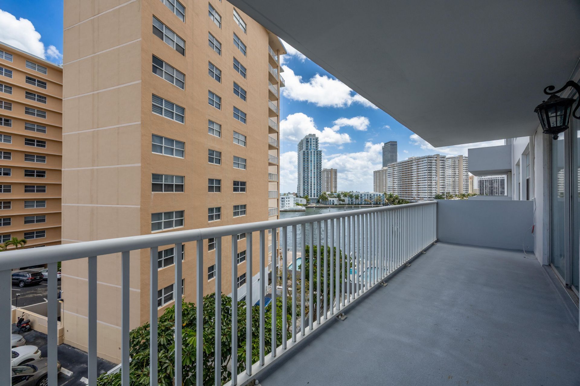 137 Golden Isles Drive, Unit 501, Hallandale Beach, FL 33009 Photo