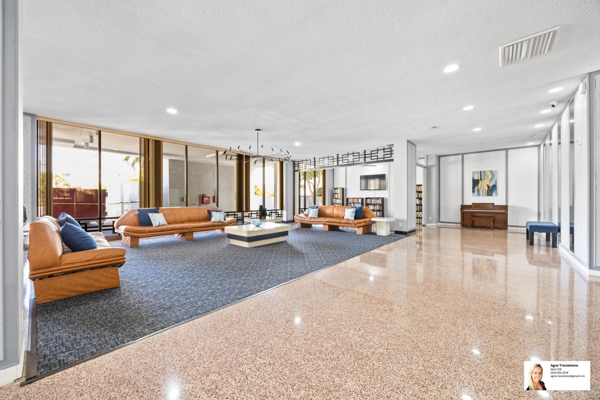 137 Golden Isles Drive, Unit 501, Hallandale Beach, FL 33009 Photo