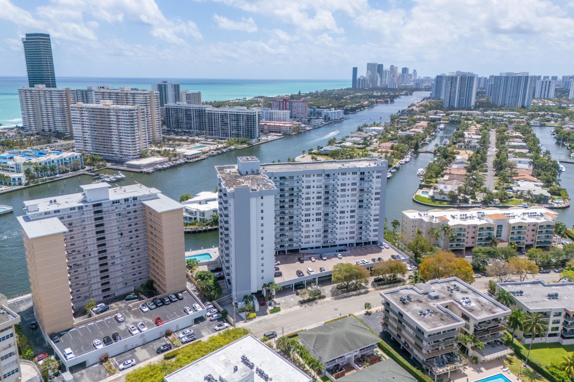 137 Golden Isles Drive, Unit 501, Hallandale Beach, FL 33009 Photo