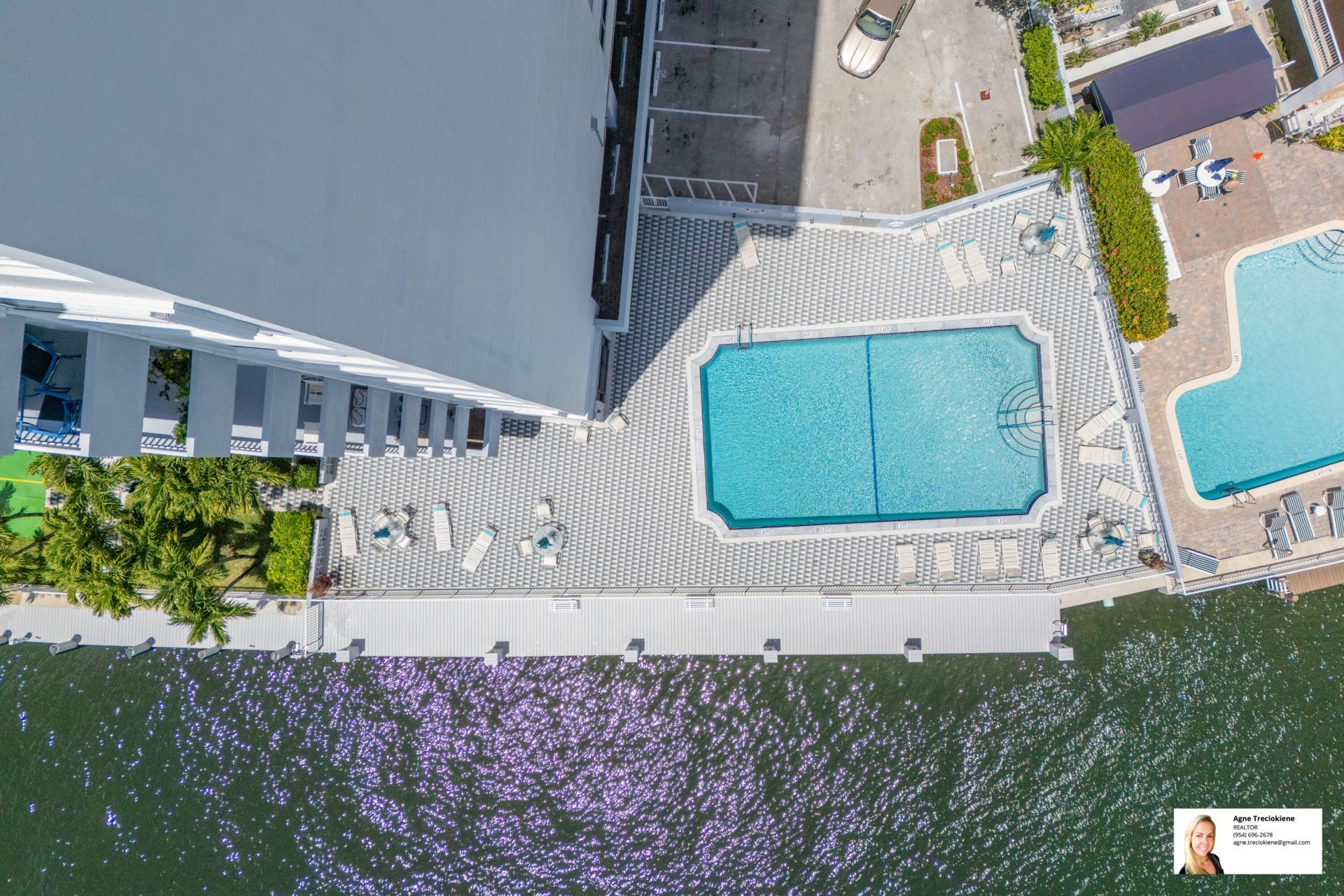 137 Golden Isles Drive, Unit 501, Hallandale Beach, FL 33009 Photo