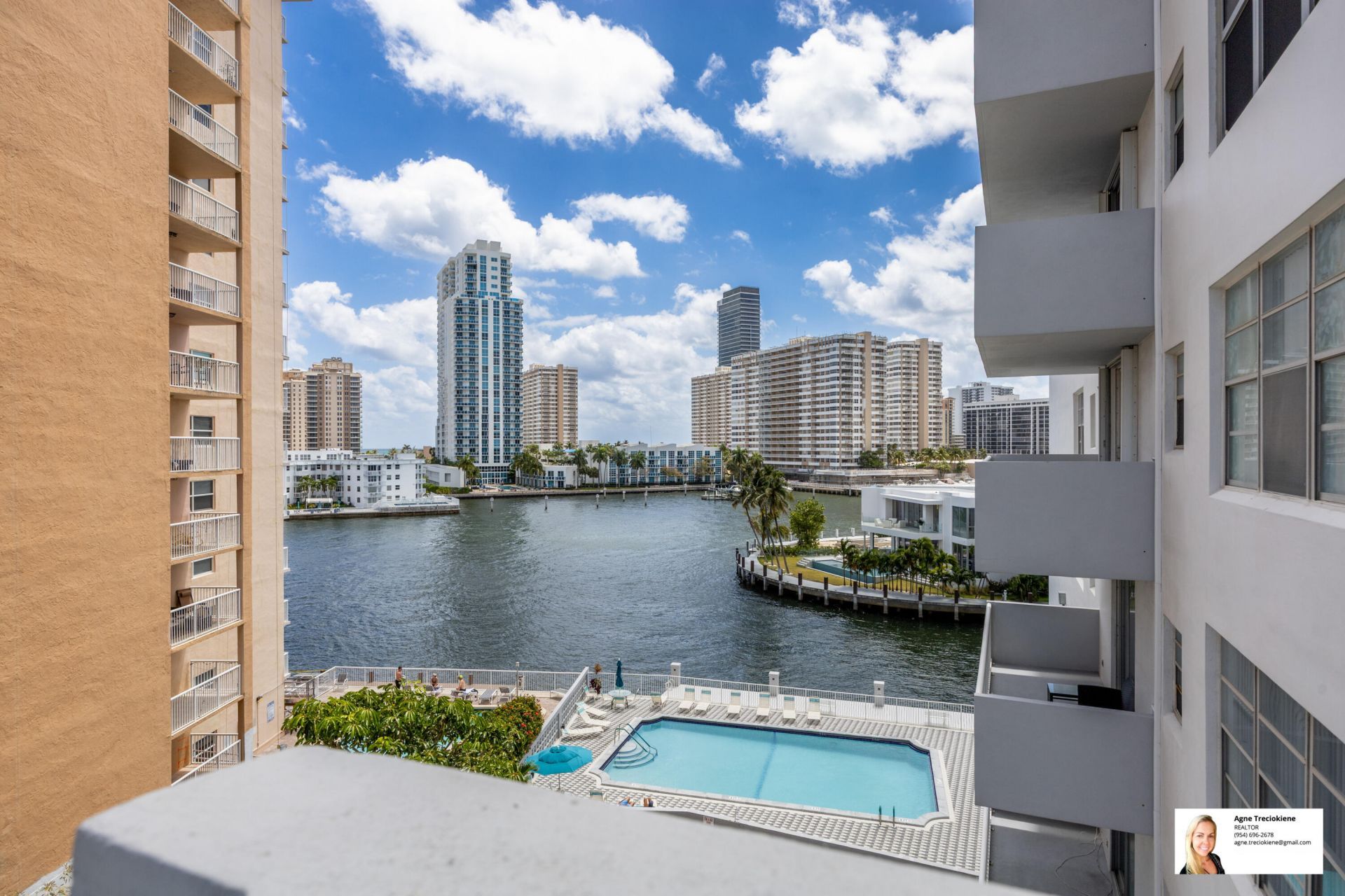 137 Golden Isles Drive, Unit 501, Hallandale Beach, FL 33009 Photo