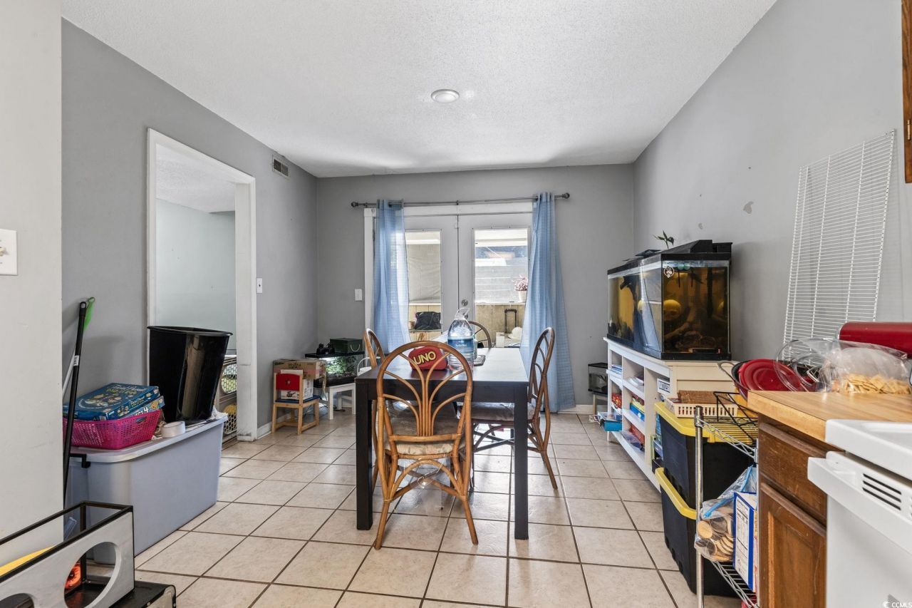 1411 Turkey Ridge Rd. Photo 7