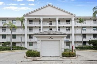 3526 Whitehall Drive, Unit 106, West Palm Beach, FL 33401 Photo