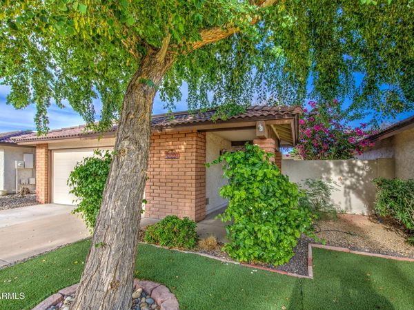 12221 S PAIUTE Street, Phoenix, AZ 85044