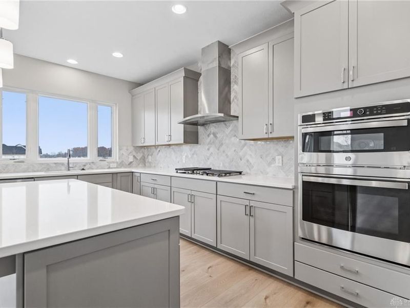 9061 Sorrento Place, Unit 018, Washington Township, OH 45458 Photo 12