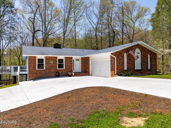 532 Bruce Rd, Gatlinburg, TN 37738