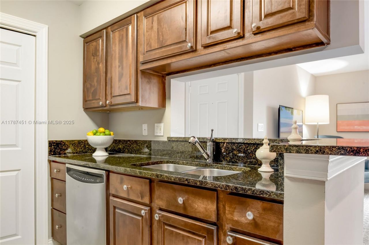 6503 N Military Trl, Unit Cyprus, Boca Raton, FL 33496 Photo