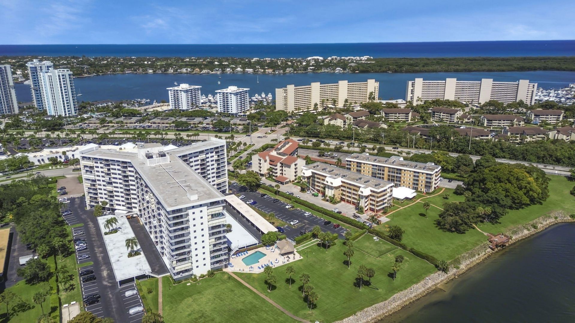 336 Golfview Road, Unit 406, North Palm Beach, FL 33408 Photo