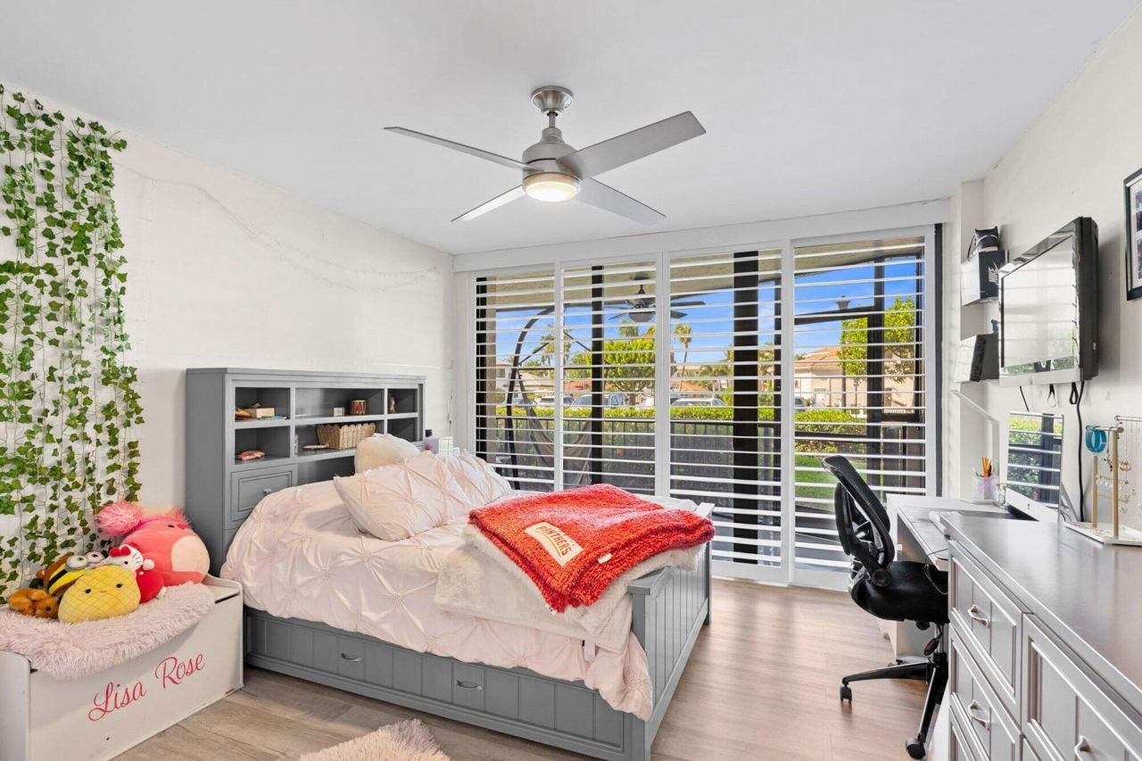 899 Jeffery Street, Unit 112, Boca Raton, FL 33487 Photo