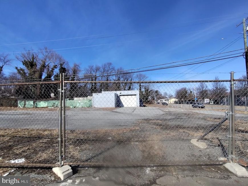 7300 Martin Luther King Jr Highway, Hyattsville, MD 20785 Main Photo