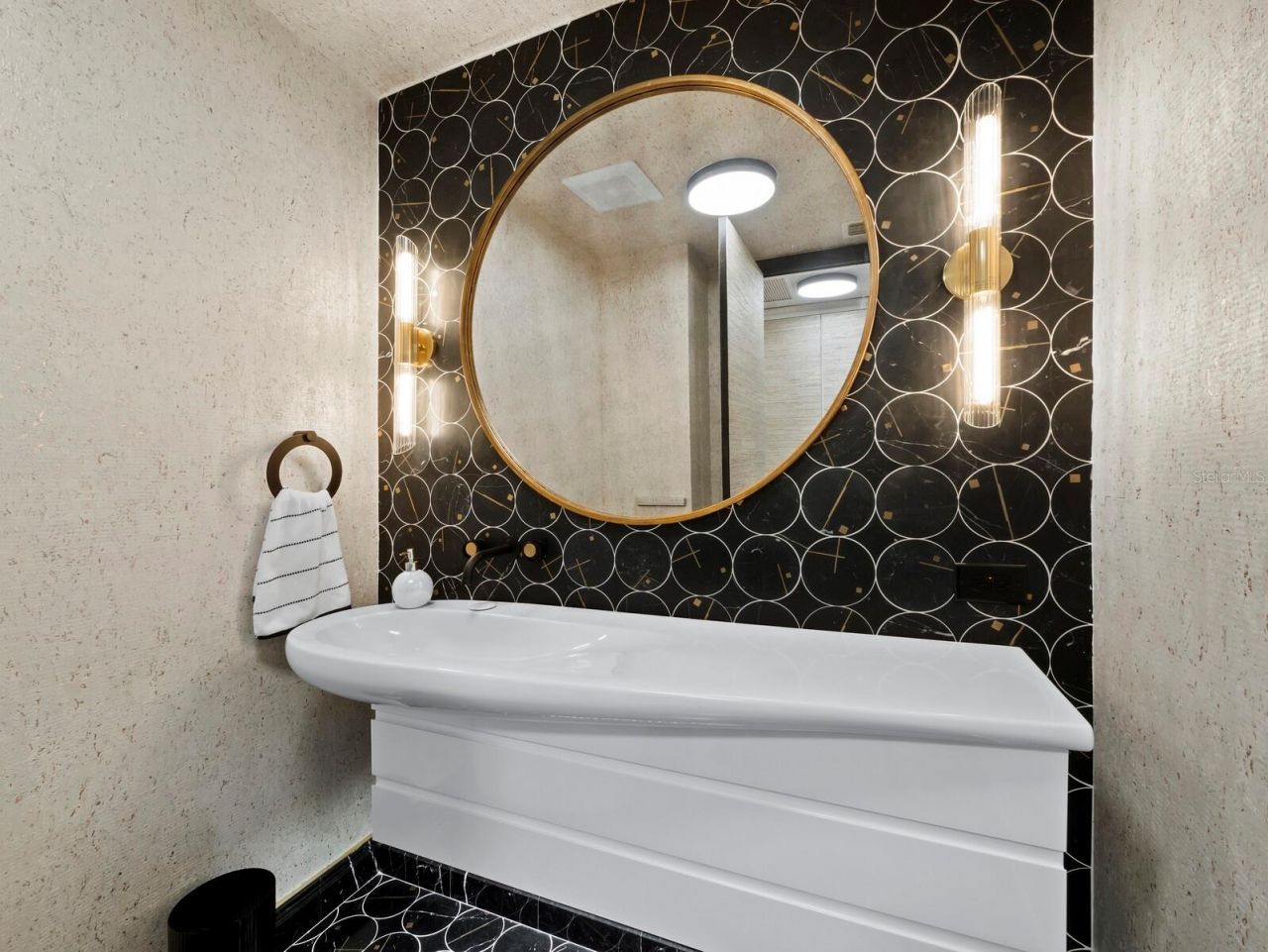 415 L Ambiance Drive, Unit D306, Longboat Key, FL 34228 Photo