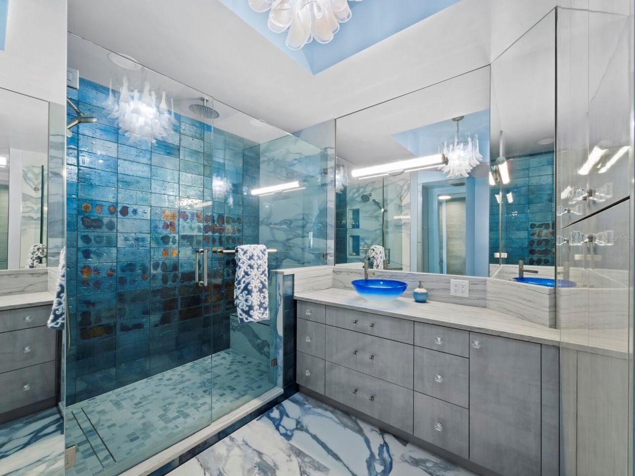 415 L Ambiance Drive, Unit D306, Longboat Key, FL 34228 Photo