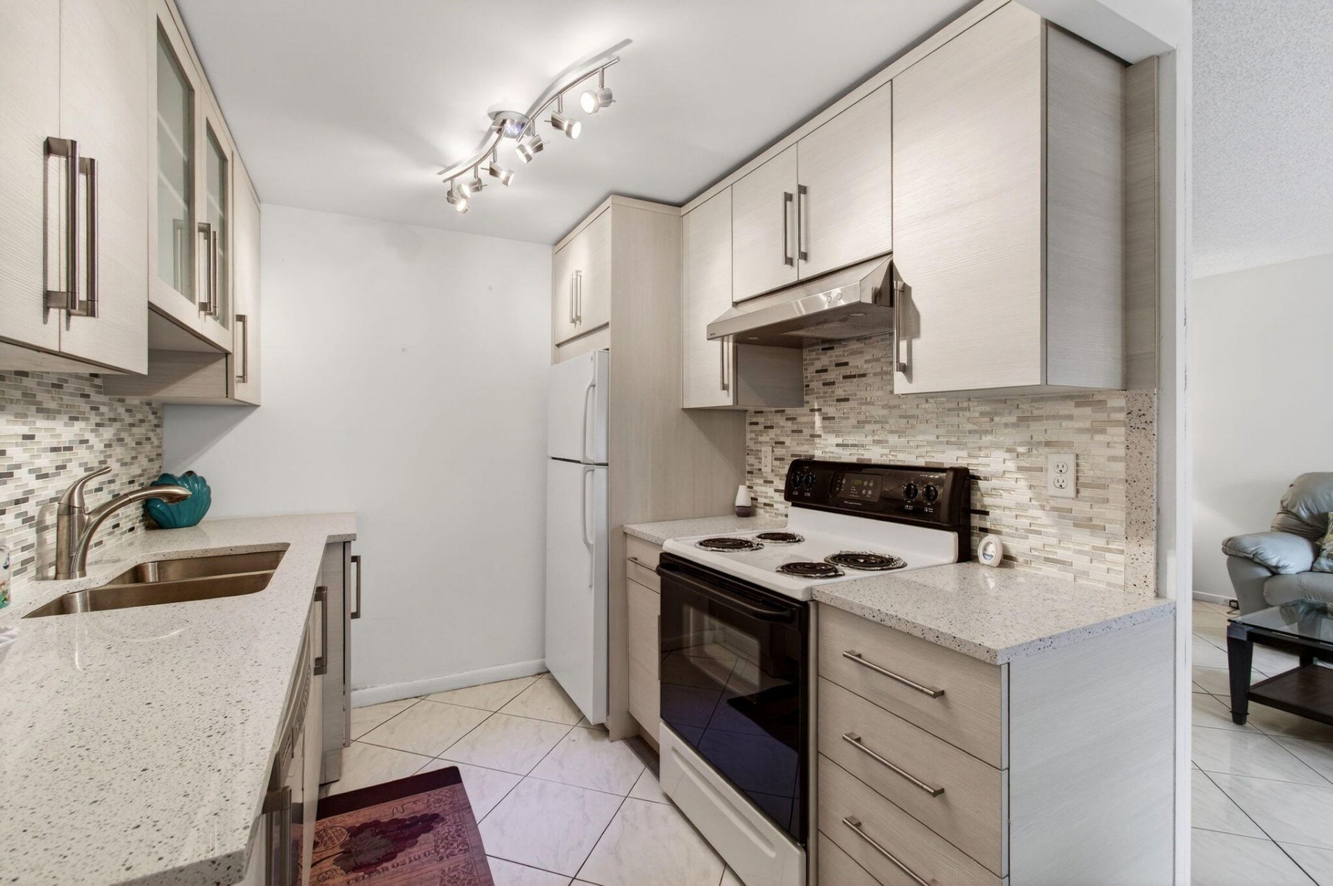 2070 Guildford D, Boca Raton, FL 33434 Photo