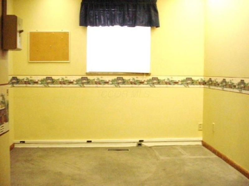 3377 W Broad Street, Columbus, OH 43204 Photo 3