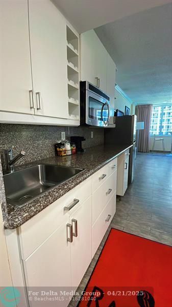 19201 Collins Avenue, Unit 1122, North Miami Beach, FL 33160 Photo