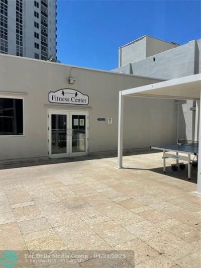 19201 Collins Avenue, Unit 1122, North Miami Beach, FL 33160 Photo