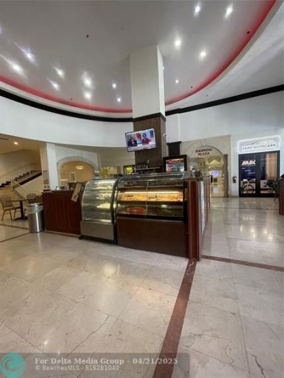 19201 Collins Avenue, Unit 1122, North Miami Beach, FL 33160 Photo