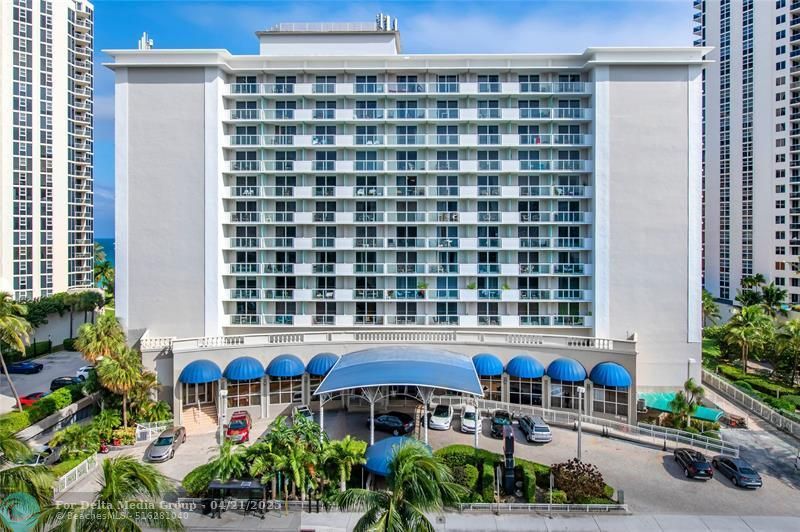 19201 Collins Avenue, Unit 1122, North Miami Beach, FL 33160 Photo