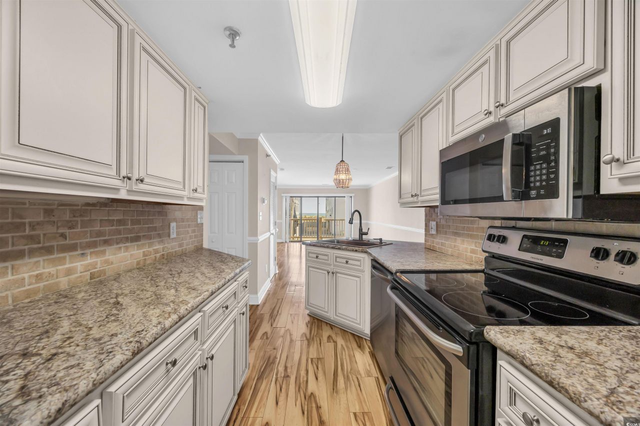 4601 N Ocean Blvd. Photo 4