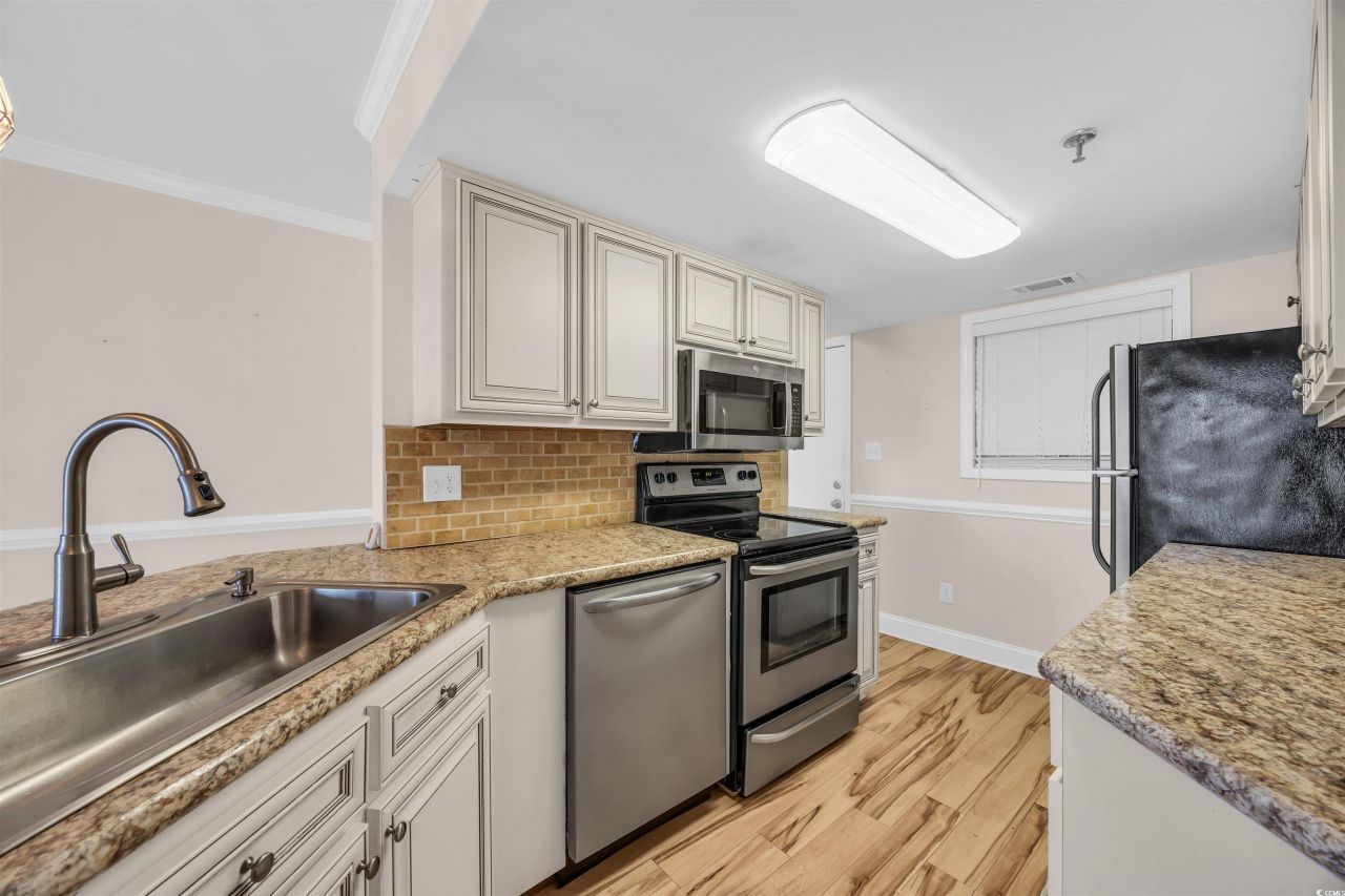 4601 N Ocean Blvd. Photo 5