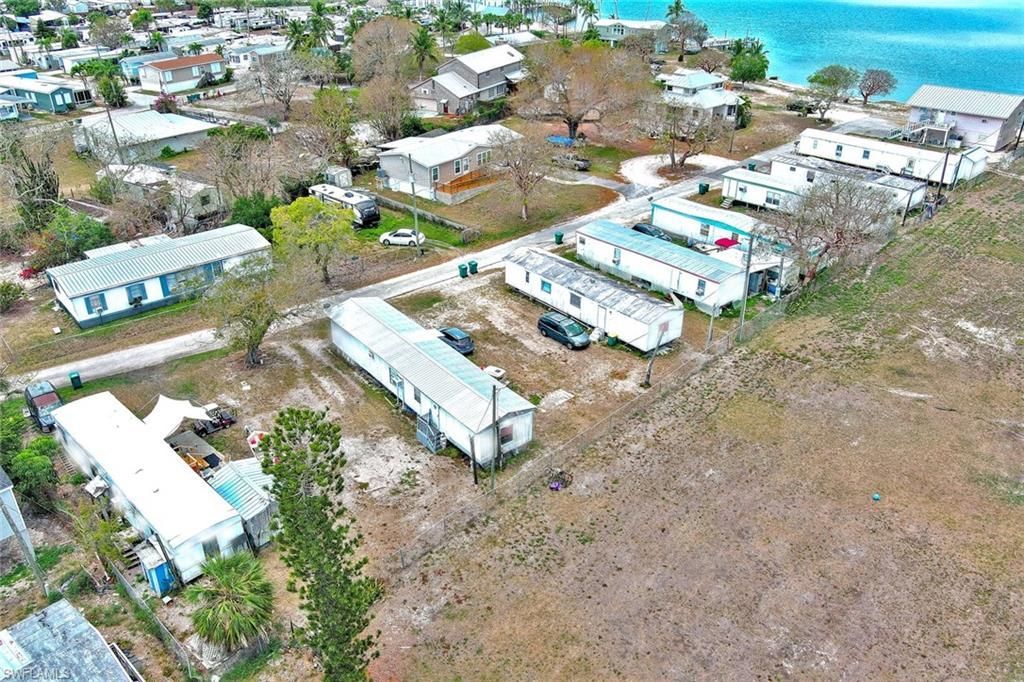 1165 Rewis Dr, Chokoloskee, FL 34138 Photo