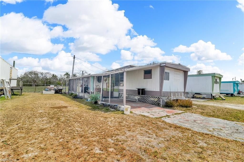 1165 Rewis Dr, Chokoloskee, FL 34138 Photo