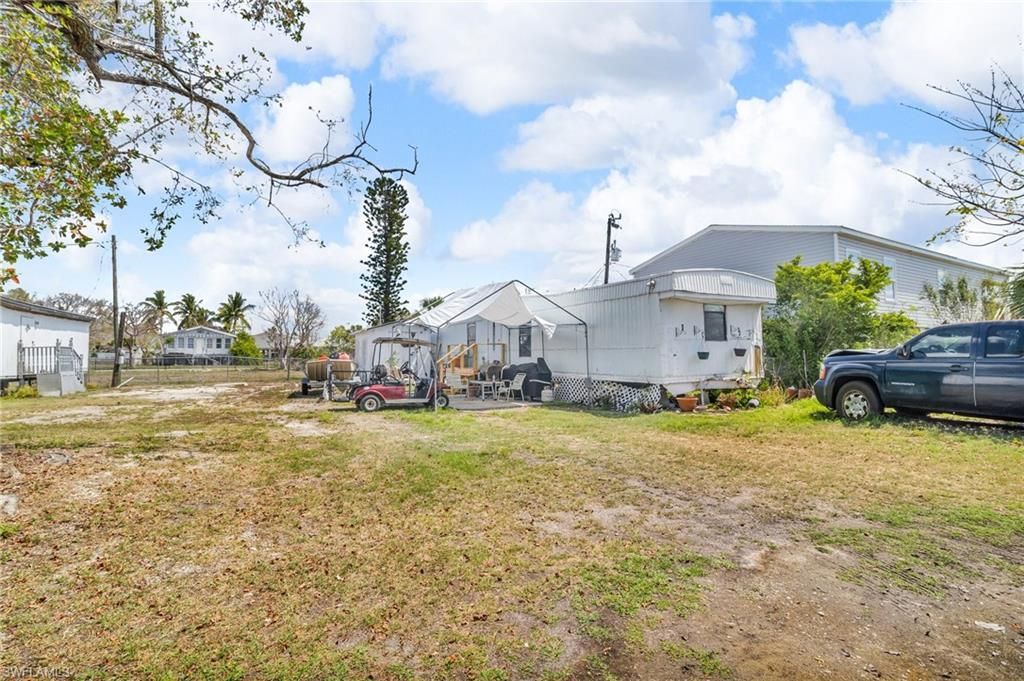 1165 Rewis Dr, Chokoloskee, FL 34138 Photo