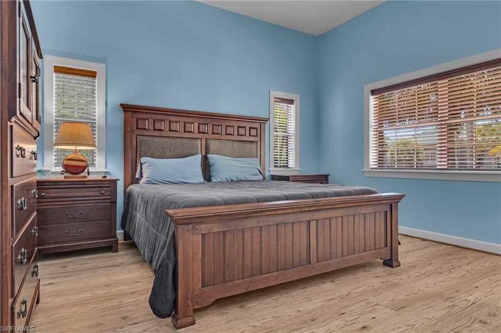 305 Storter Ave N, Unit 5, Everglades City, FL 34139 Photo