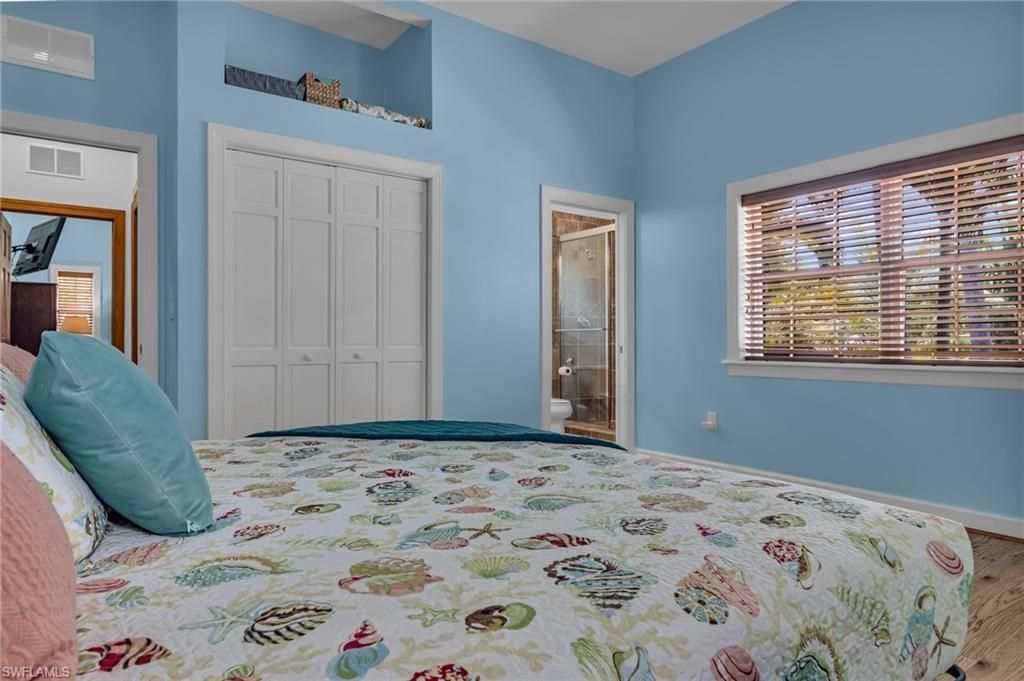 305 Storter Ave N, Unit 5, Everglades City, FL 34139 Photo