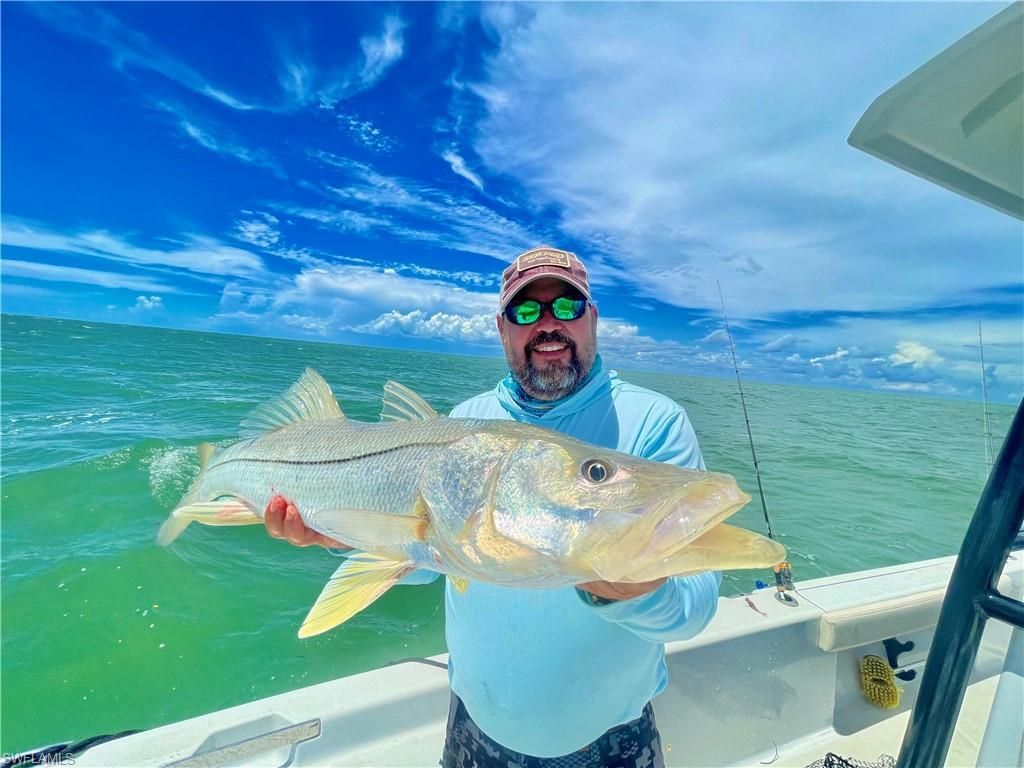 305 Storter Ave N, Unit 5, Everglades City, FL 34139 Photo