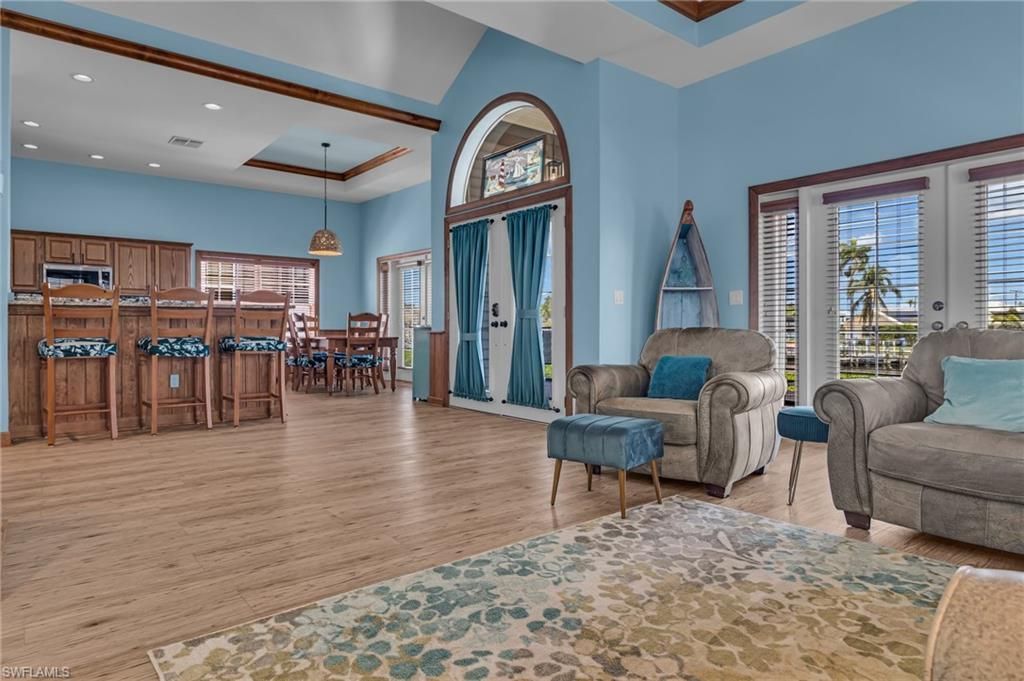 305 Storter Ave N, Unit 5, Everglades City, FL 34139 Photo