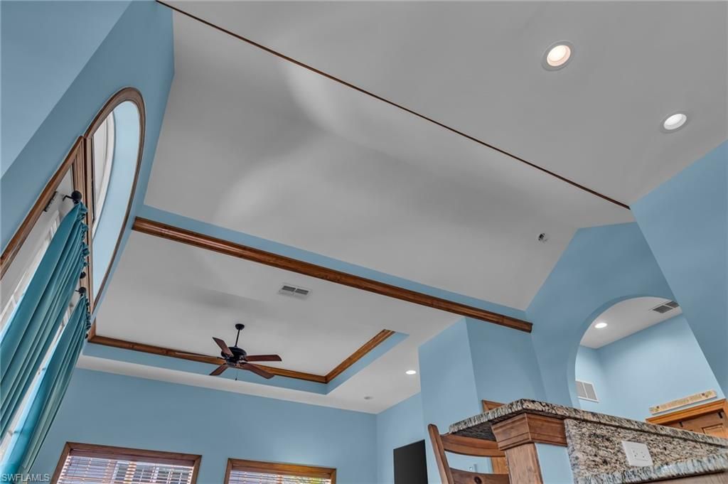 305 Storter Ave N, Unit 5, Everglades City, FL 34139 Photo