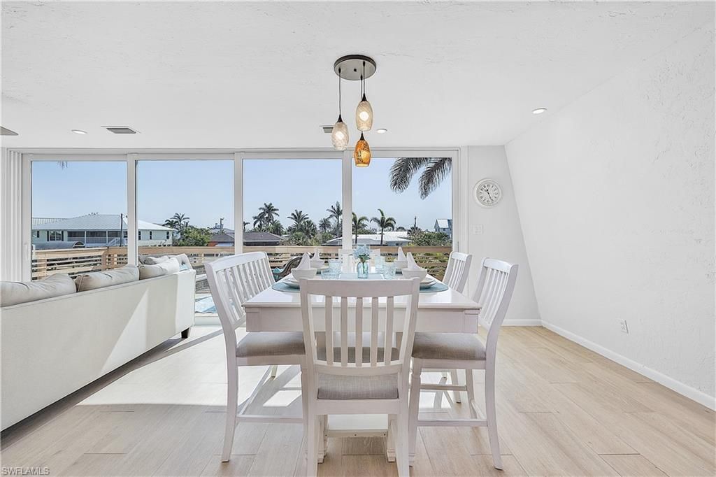 3128 Stringfellow Rd, Saint James City, FL 33956 Photo