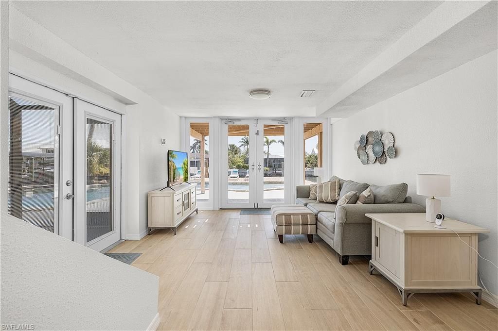 3128 Stringfellow Rd, Saint James City, FL 33956 Photo