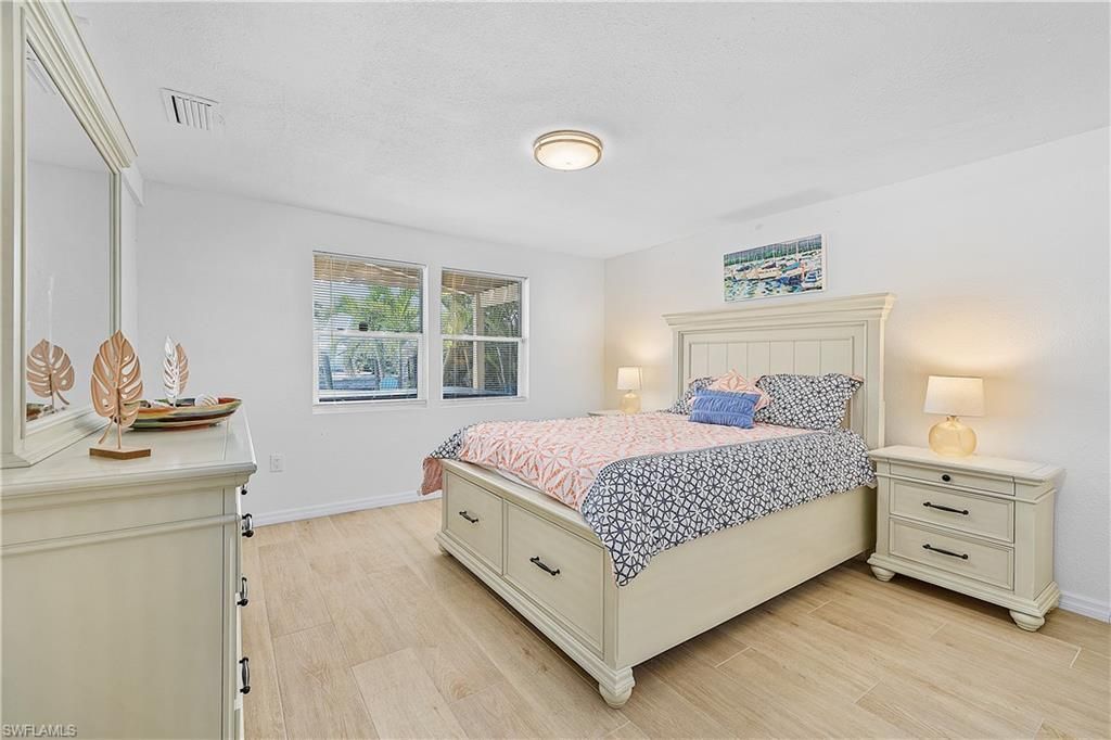 3128 Stringfellow Rd, Saint James City, FL 33956 Photo