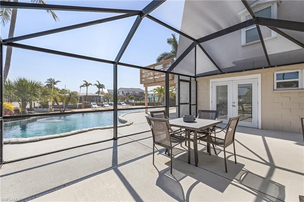 3128 Stringfellow Rd, Saint James City, FL 33956 Photo