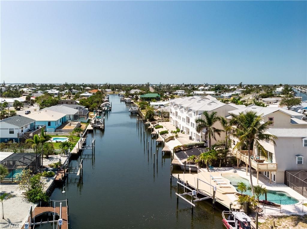 3128 Stringfellow Rd, Saint James City, FL 33956 Photo