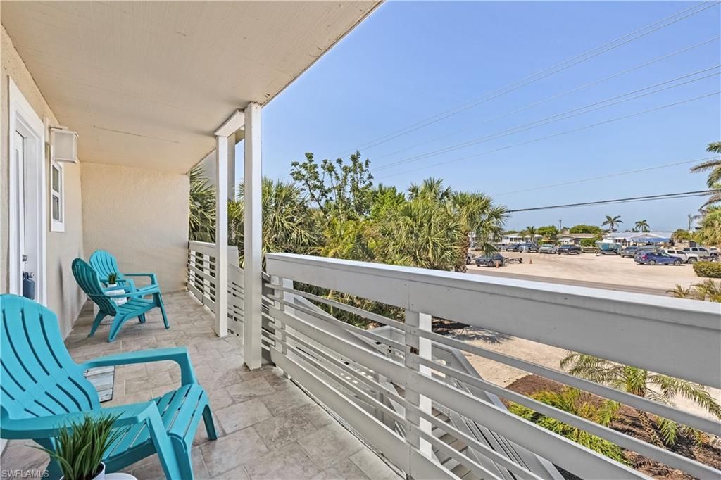 3128 Stringfellow Rd, Saint James City, FL 33956 Photo