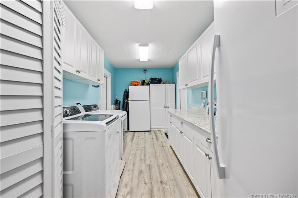 1359 SW Dyer Point Road, Palm City, FL 34990 Photo