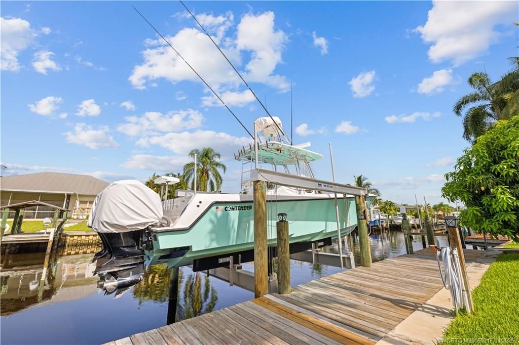 1359 SW Dyer Point Road, Palm City, FL 34990 Photo