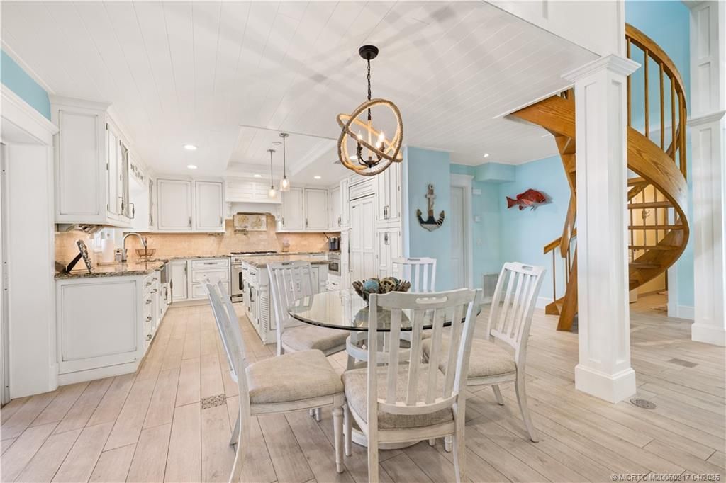 1359 SW Dyer Point Road, Palm City, FL 34990 Photo