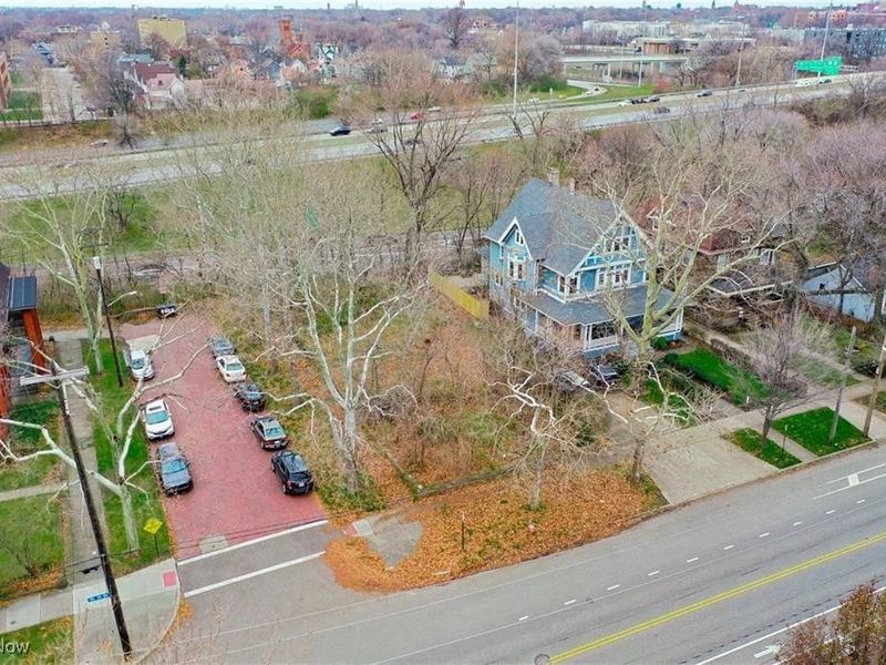 2962 W 14th Street, Cleveland, OH 44113 Photo 11
