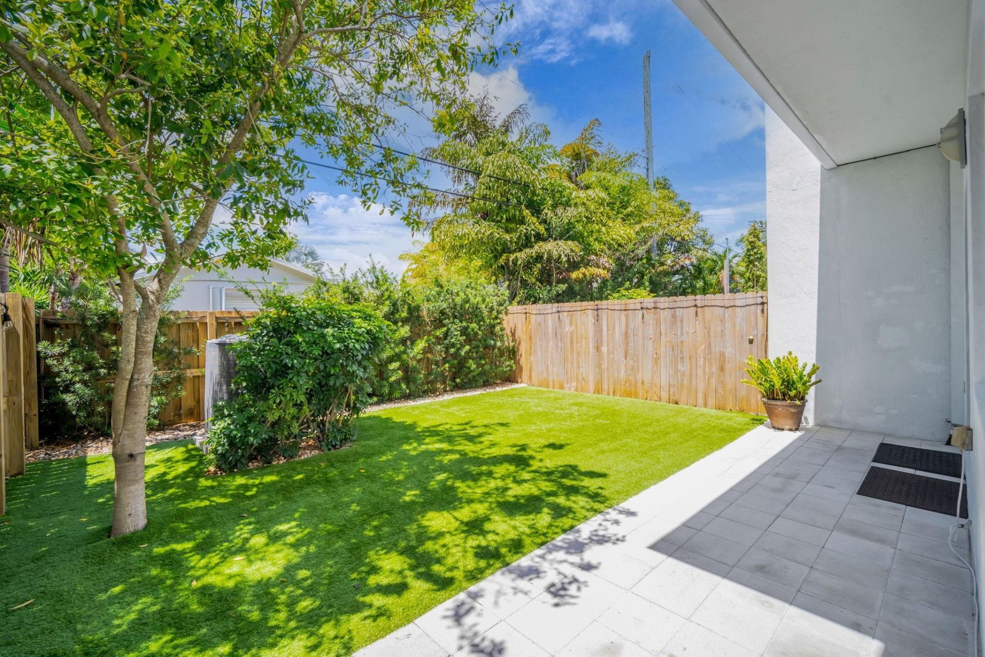 807 SW 7th Avenue, Fort Lauderdale, FL 33315 Photo