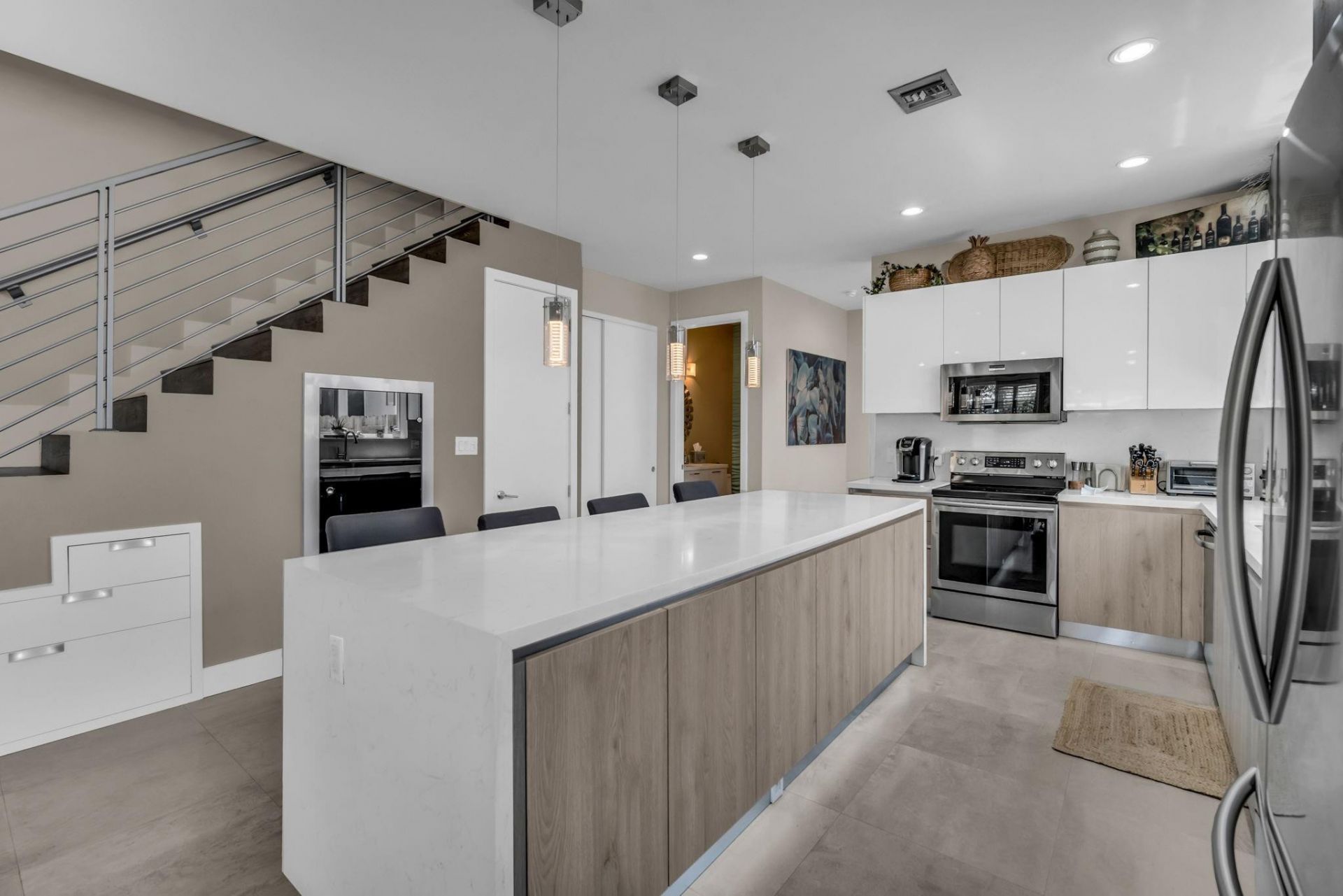 807 SW 7th Avenue, Fort Lauderdale, FL 33315 Photo