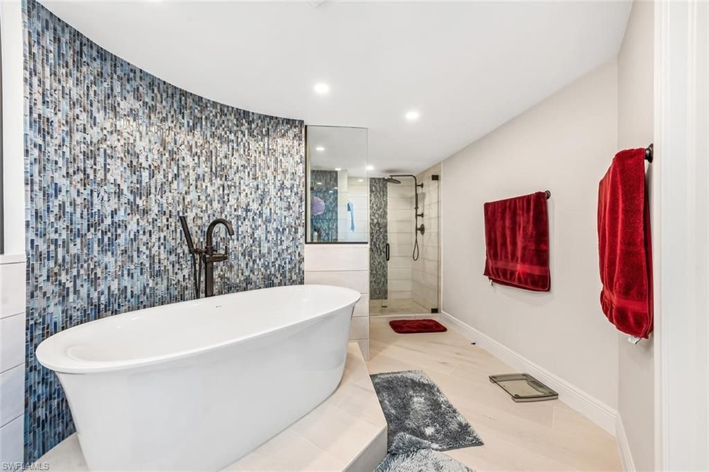 4401 Gulf Shore Blvd N, Unit PH3, Naples, FL 34103 Photo