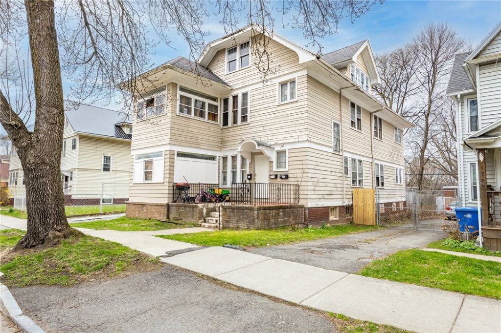 1737-1739 Saint Paul Street, Rochester, NY 14621 Main Photo